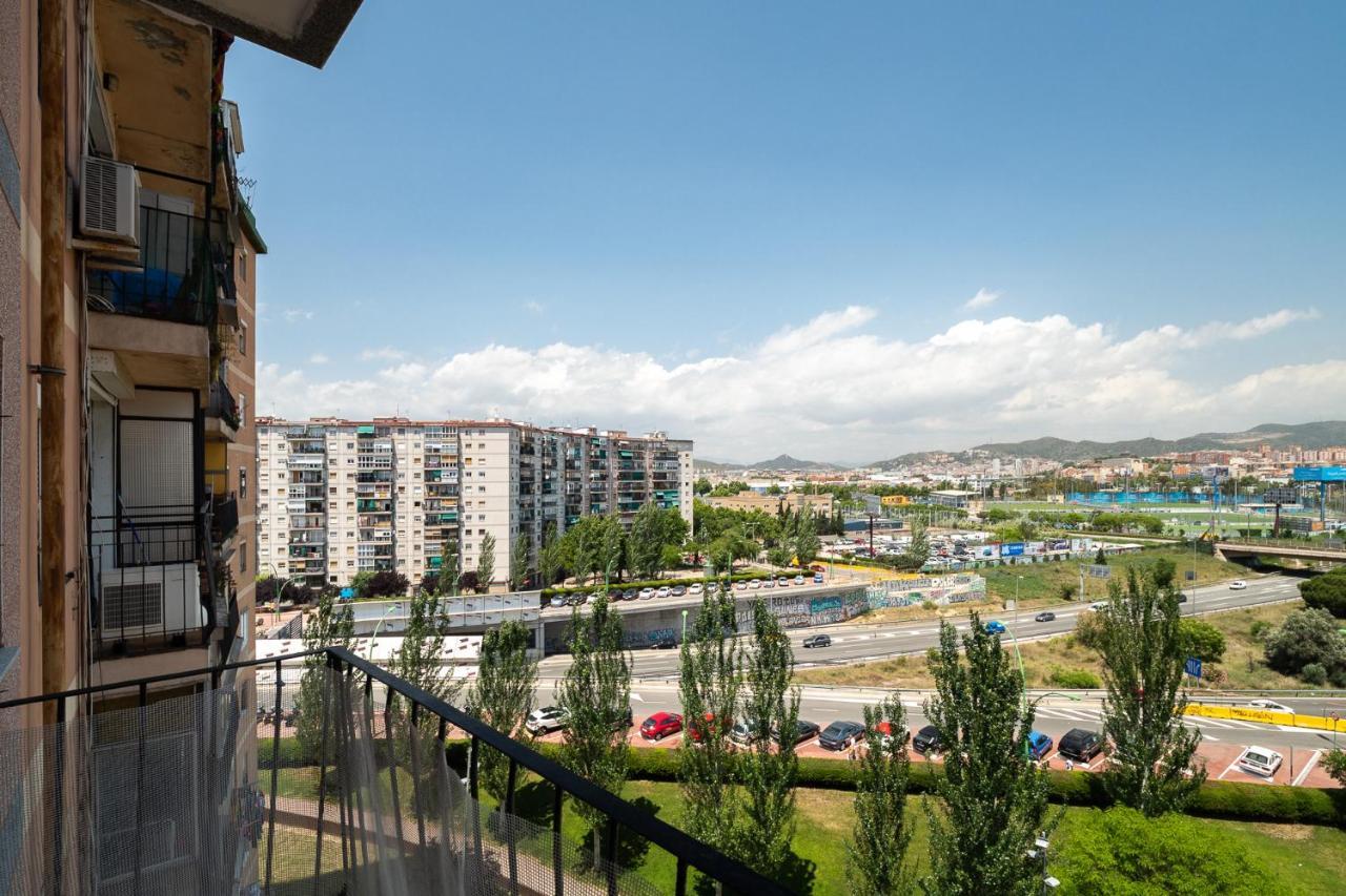 Lovely Apartment Barca 2 サン・アドリア・デ・ベソス エクステリア 写真