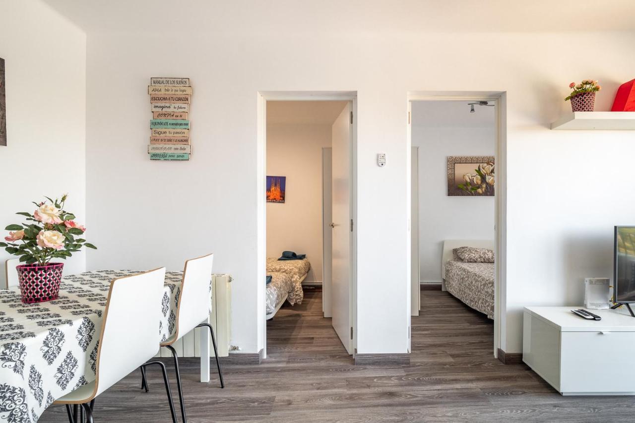 Lovely Apartment Barca 2 サン・アドリア・デ・ベソス エクステリア 写真