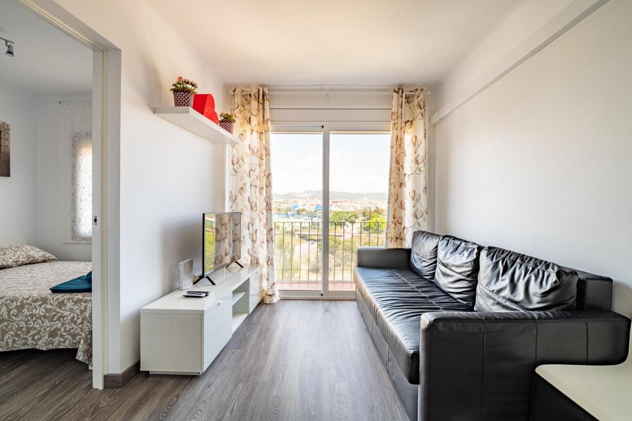 Lovely Apartment Barca 2 サン・アドリア・デ・ベソス エクステリア 写真